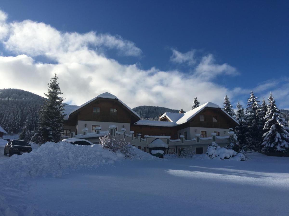 Ferienhaus Alpenblick Krakauschatten Luaran gambar