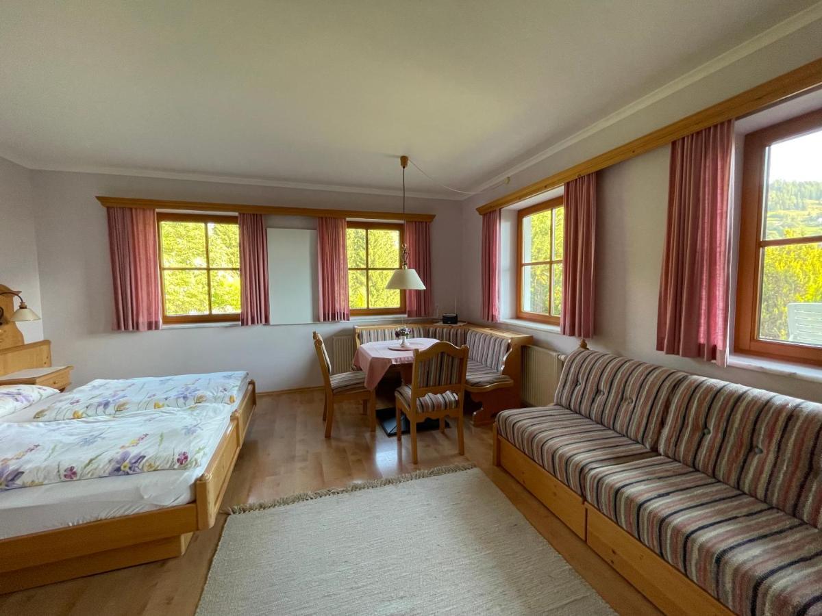Ferienhaus Alpenblick Krakauschatten Luaran gambar