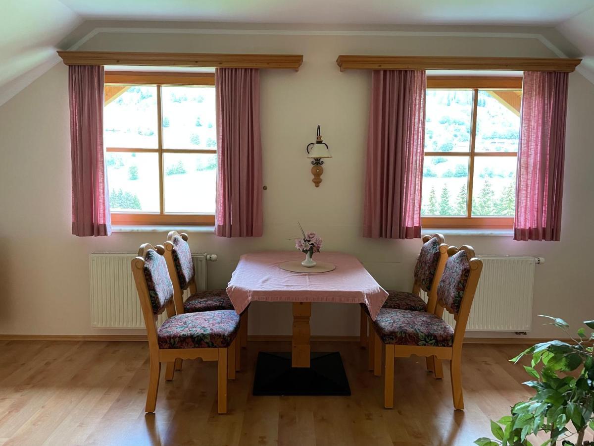 Ferienhaus Alpenblick Krakauschatten Luaran gambar